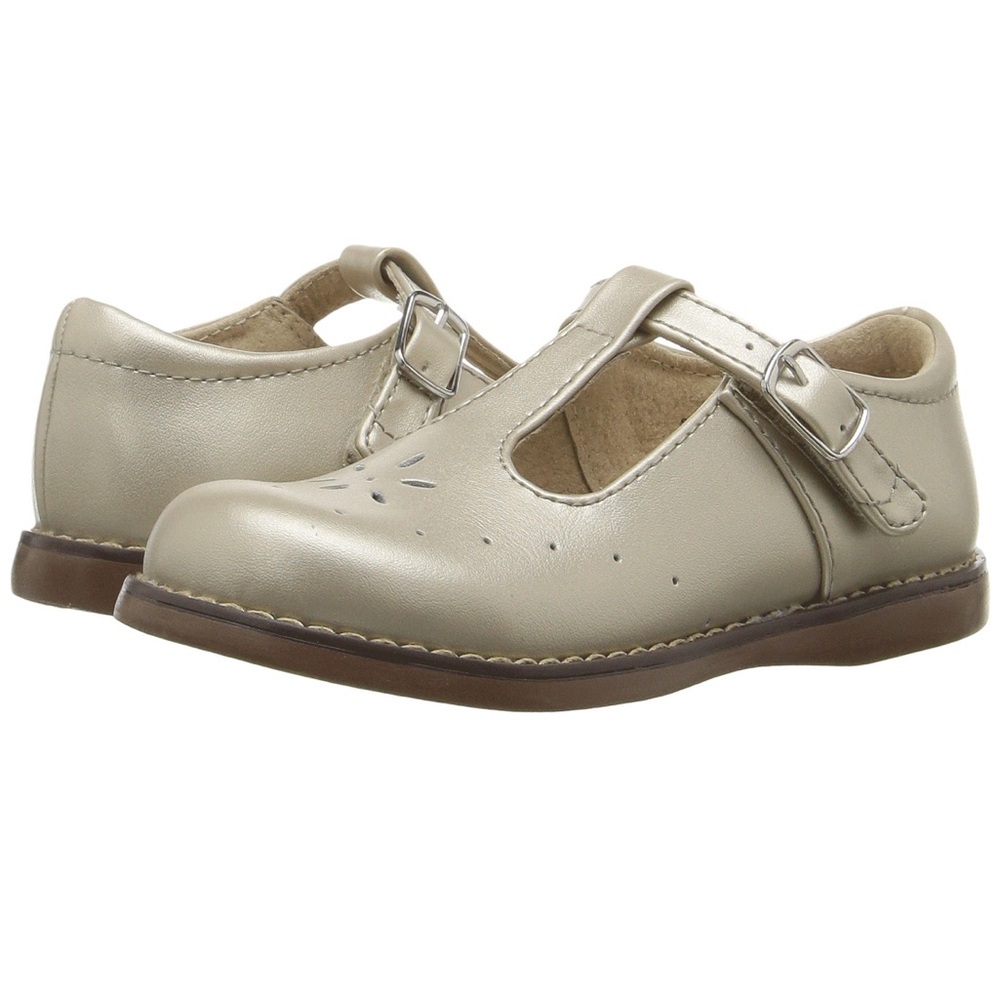FootMates Sherry Pearl, size 12.5, includes box and customizable insoles